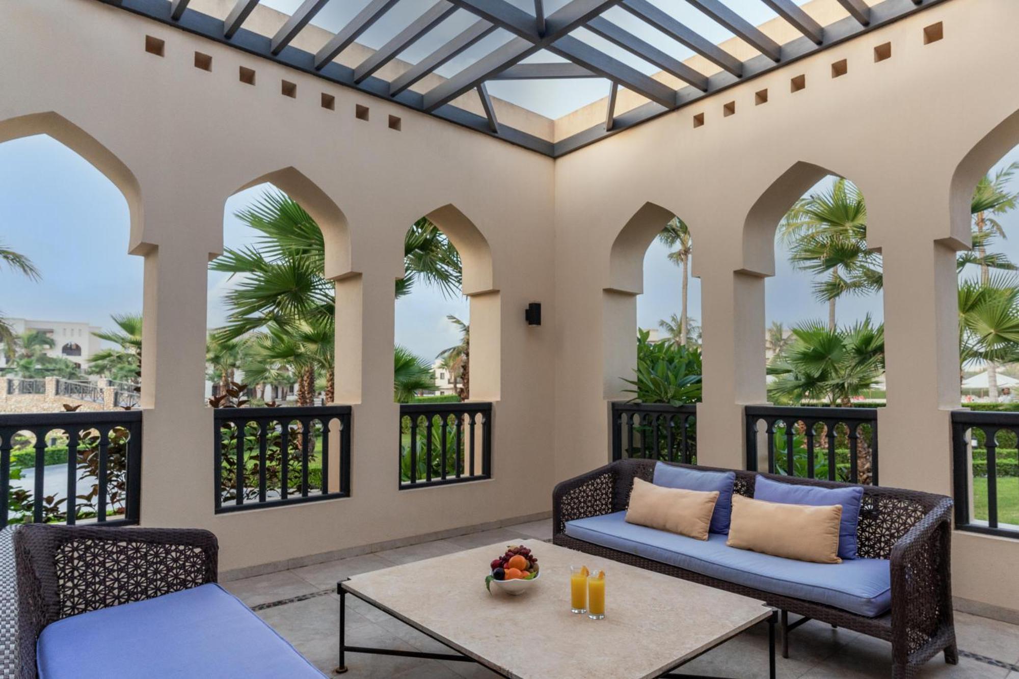 Resort Rotana 5*