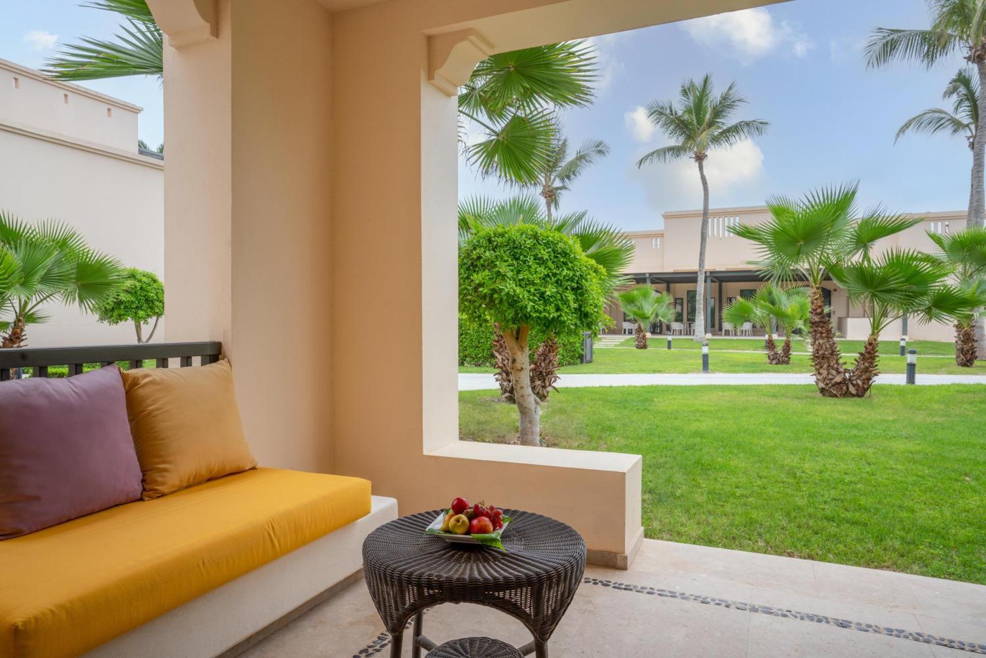 Rotana 5*